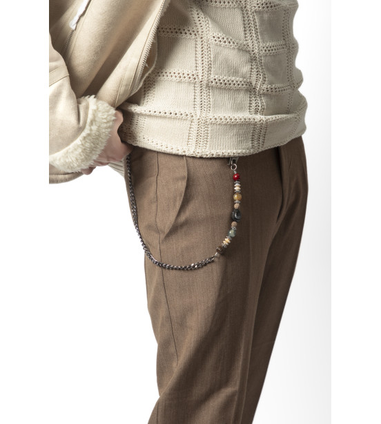 Calça Clássica com Corrente Removível