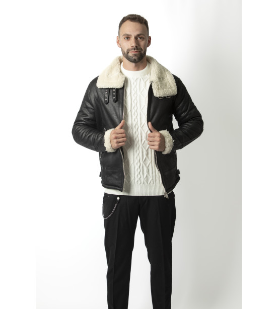 Calça Clássica com Corrente Removível
