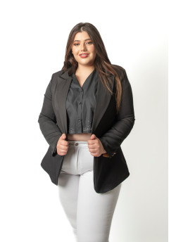Blazer com Botão - Tamanho Grande