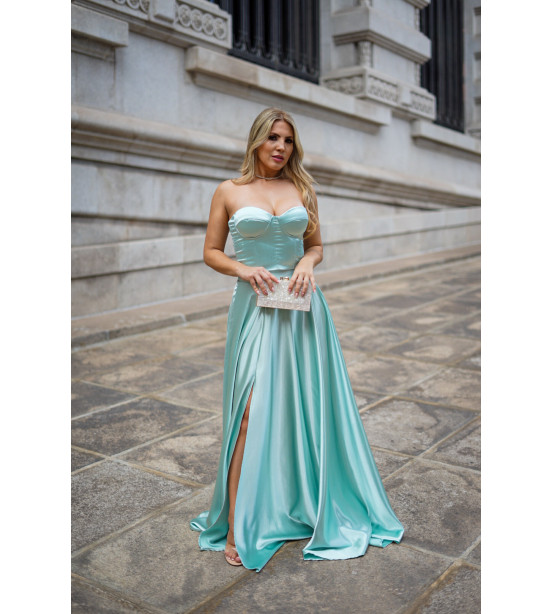 Conjunto de Corpete e Saia em Cetim