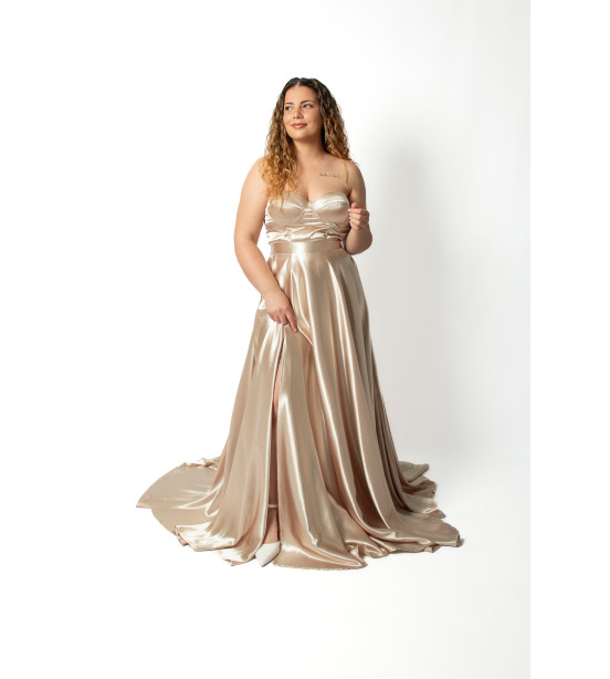 Conjunto de Corpete e Saia em Cetim