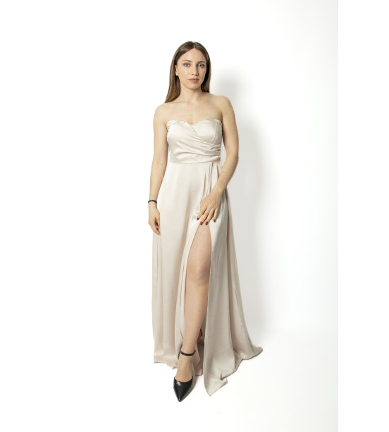 Vestido Cai Cai de Cetim com Copas 