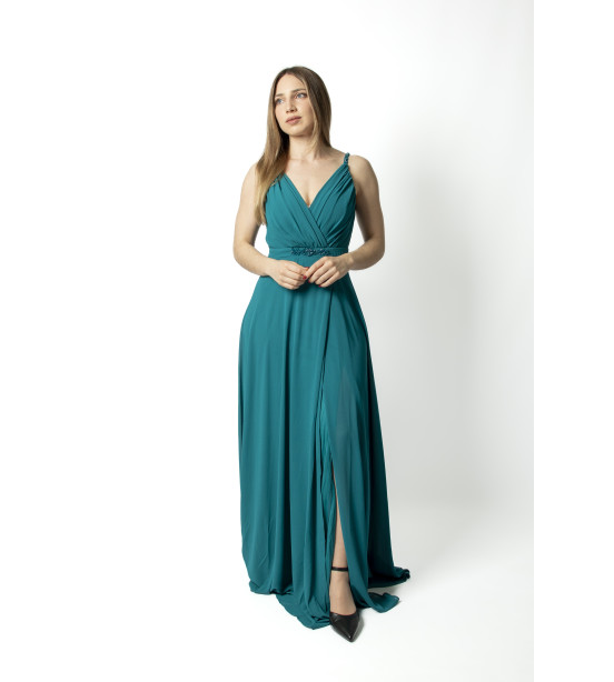 Vestido com Detalhes Brilhantes